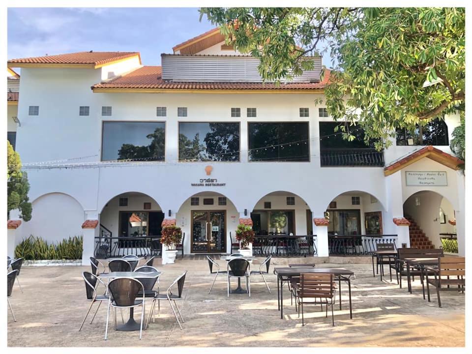 Dad D Resort By Lopburi Inn Resort Lop Buri Exterior foto