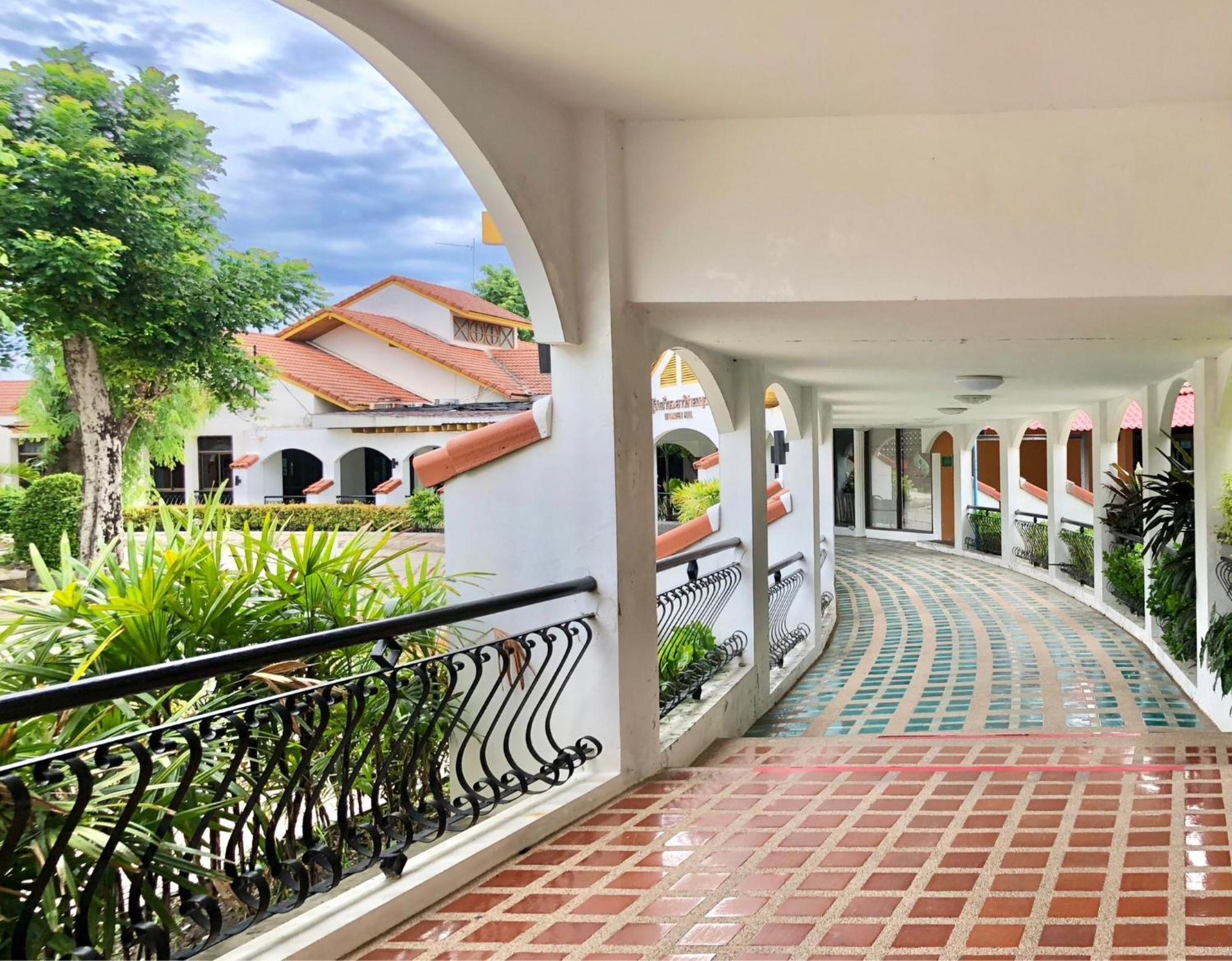 Dad D Resort By Lopburi Inn Resort Lop Buri Exterior foto