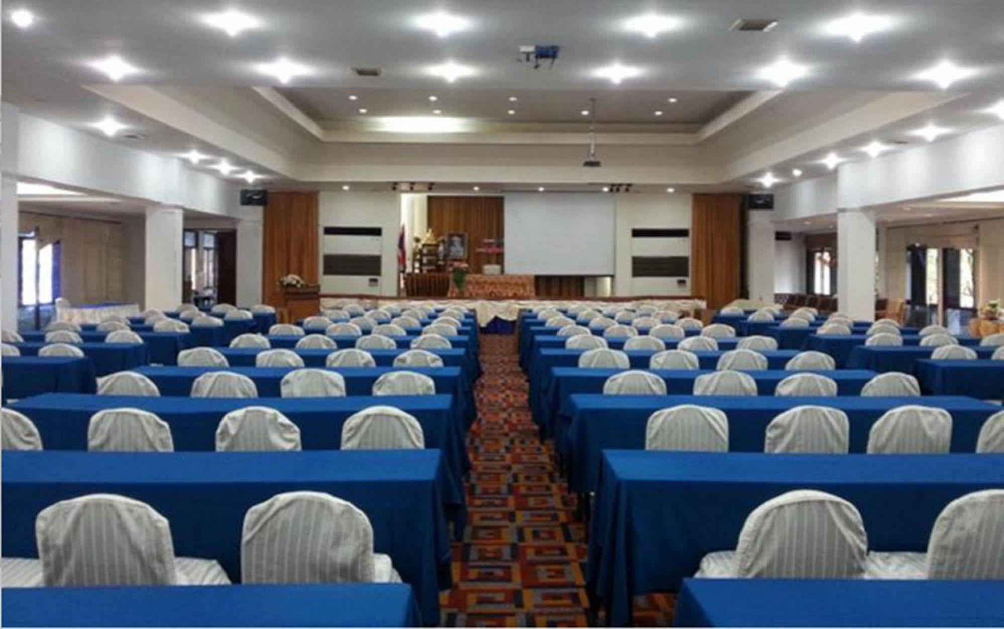 Dad D Resort By Lopburi Inn Resort Lop Buri Exterior foto